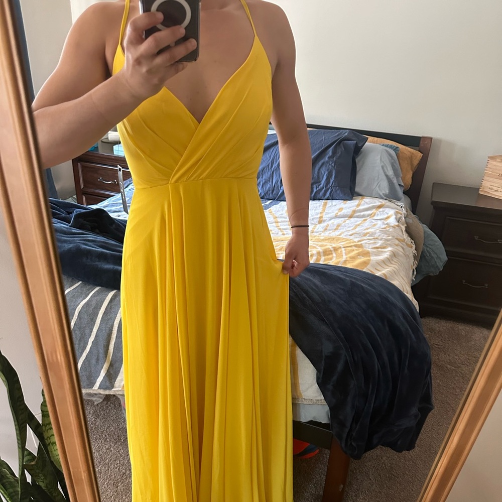 NWT Lulus Dress floor length gown-sunshine yellow
